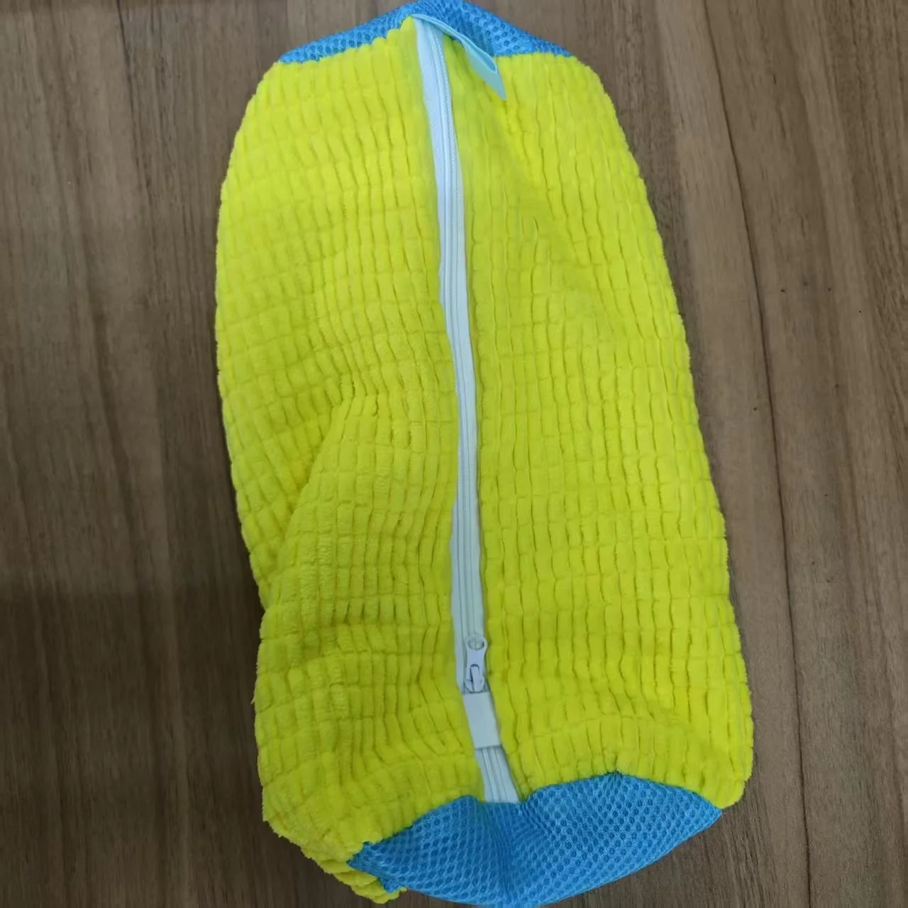 Bolsa para lavar sapatos acolchoada